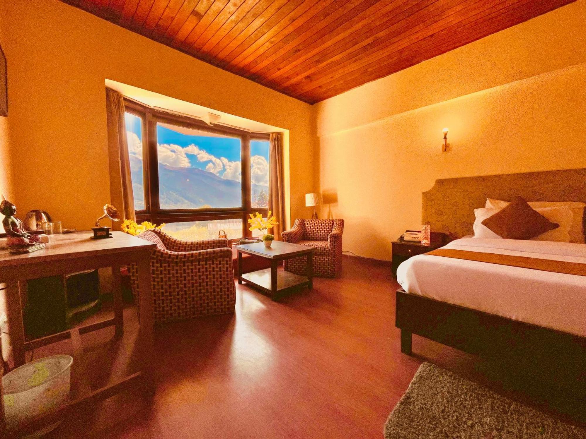 Sagar Resort !! Mountain View ! Luxury Stay ! Family Resort ! Private Parking ! Near Mall Road 마날리 외부 사진
